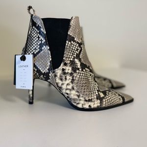 NWT! Zara Snakeskin Genuine Leather Ankle Boots